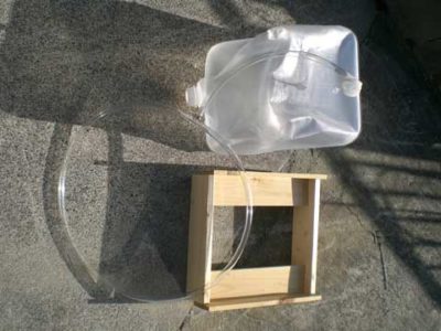 制作した潅水用タンク